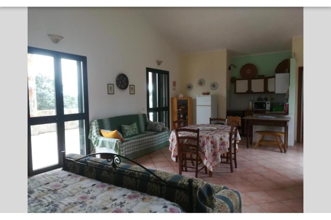 Villa L'Oasi SantʼAntìoco Zimmer foto