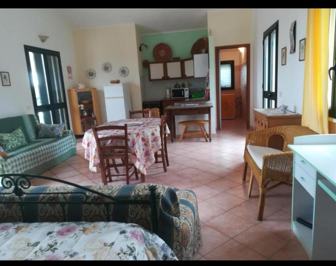 Villa L'Oasi SantʼAntìoco Zimmer foto